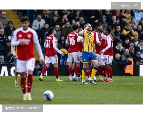 纽卡争四形势持续波动，球队稳定性面临考验对排名形成影响